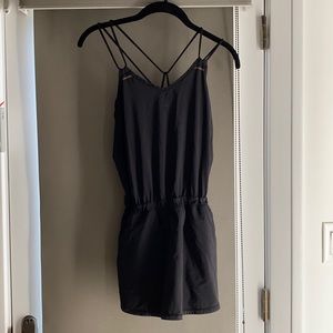Lululemon “runsie” in size 4